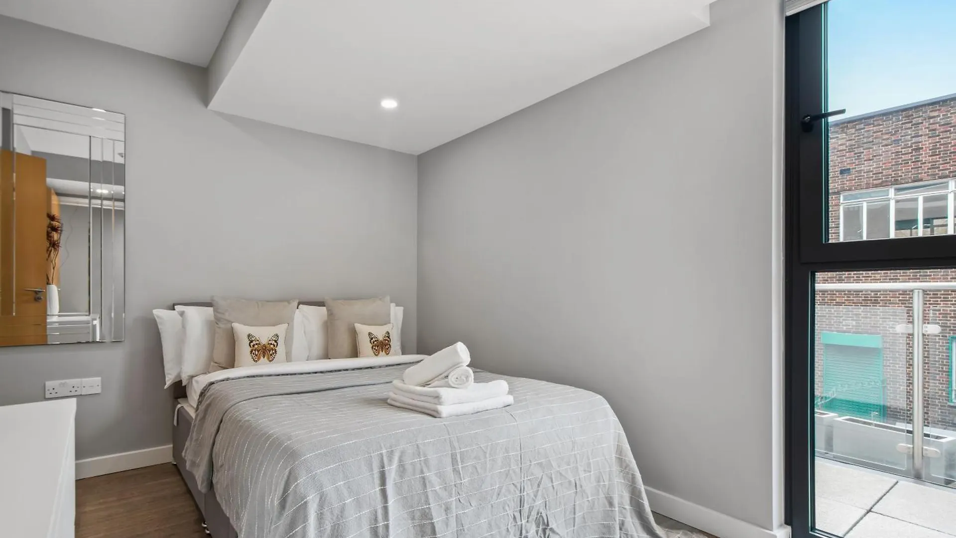 Mysquare Bright & Modern Flats In Hoxton, Shoreditch London 0*,  United Kingdom